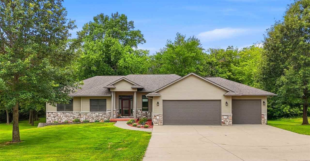 1133 Quail Ct, Riverside, IA 52327 Main Photo