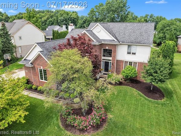 46564 Southview Lane, Plymouth Twp, MI 48170