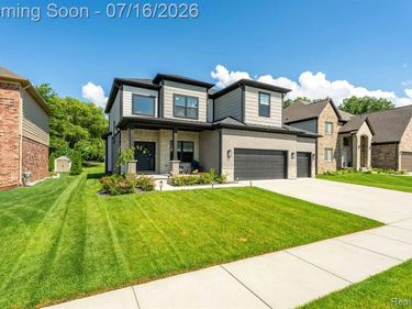 50226 Kapalua Drive, Macomb Twp, MI 48042