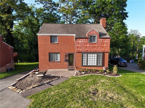 5113 Azalea Dr , Pittsburgh, PA 15236
