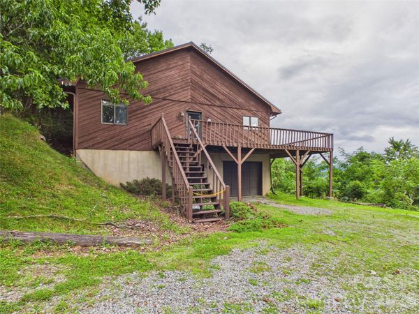 7904 Pinnacle Wind Lane , Lenoir, NC 28645