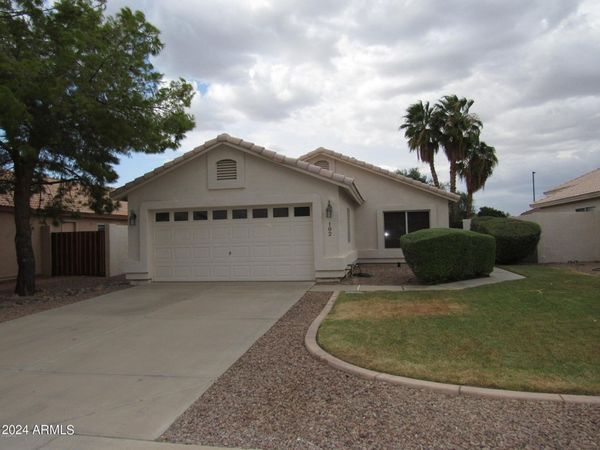102 W GAIL Drive, Gilbert, AZ 85233