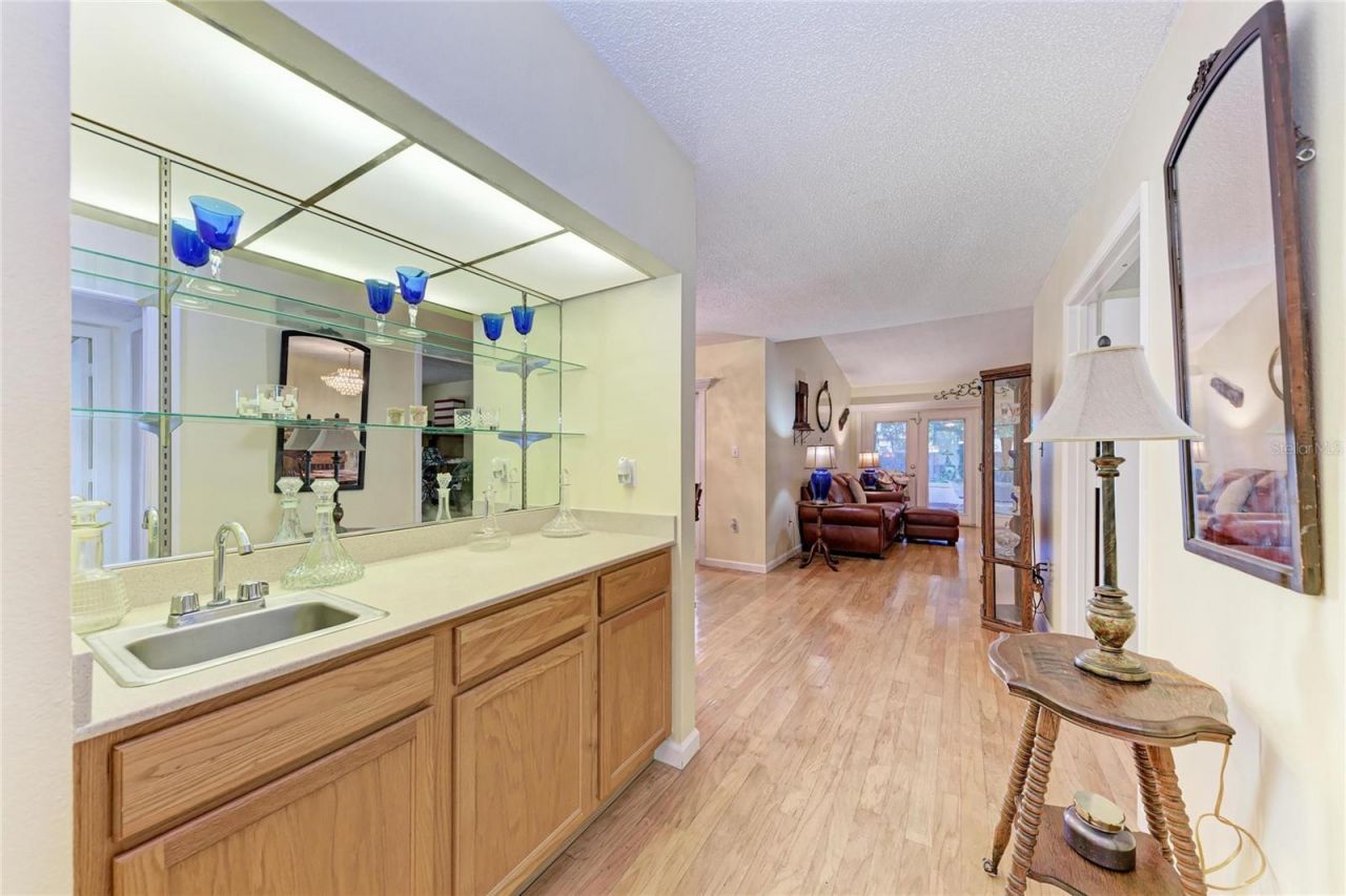 6207 Courtside Drive , Unit 23, Bradenton, FL 34210 Photo