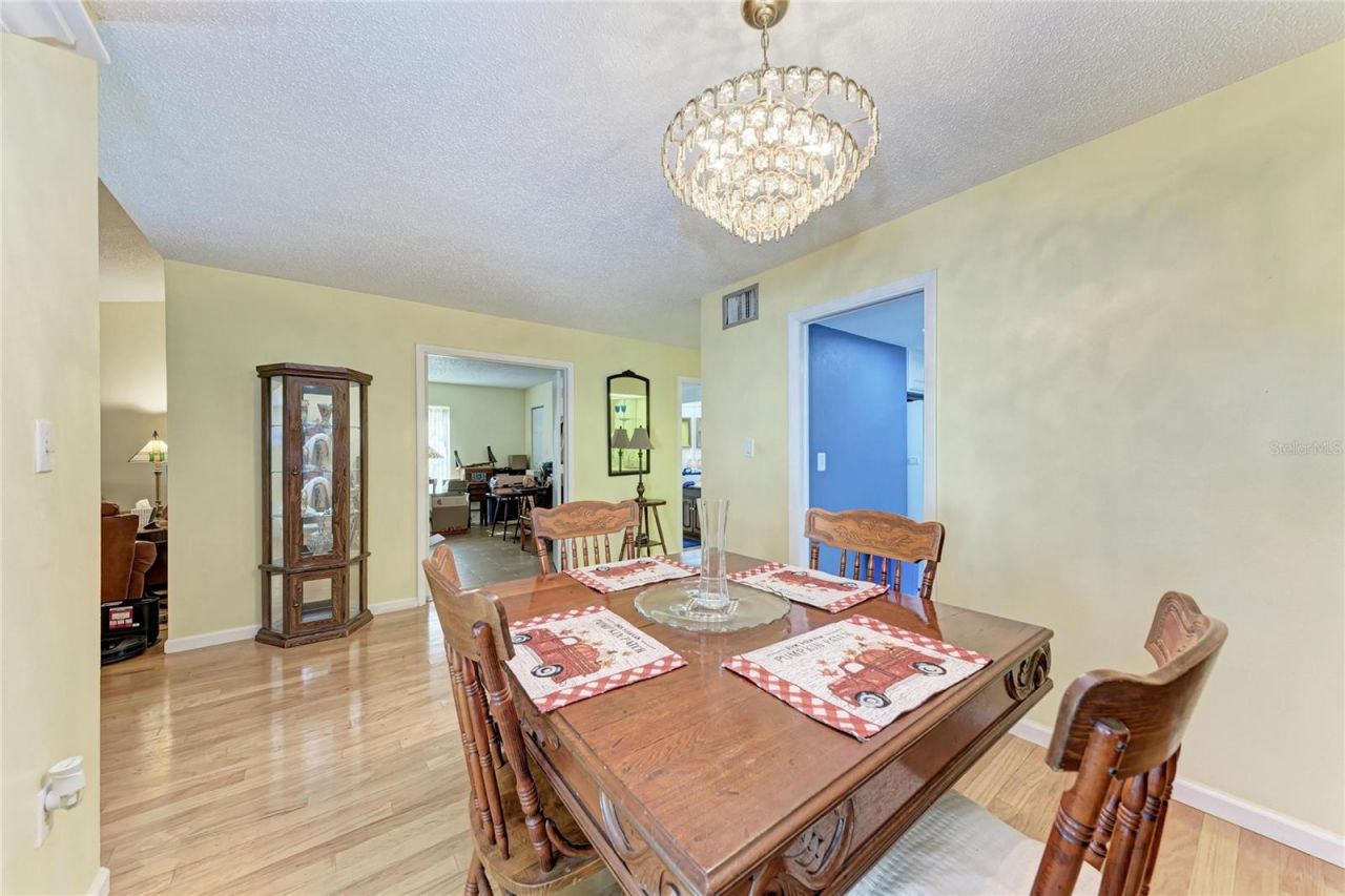 6207 Courtside Drive , Unit 23, Bradenton, FL 34210 Photo