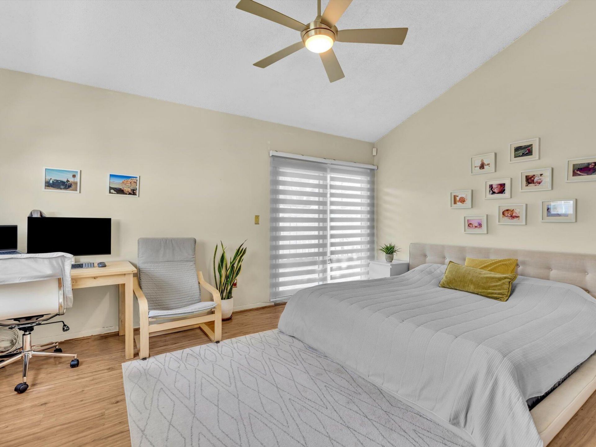 8 Hawthorne Lane, Boynton Beach, FL 33426 Photo