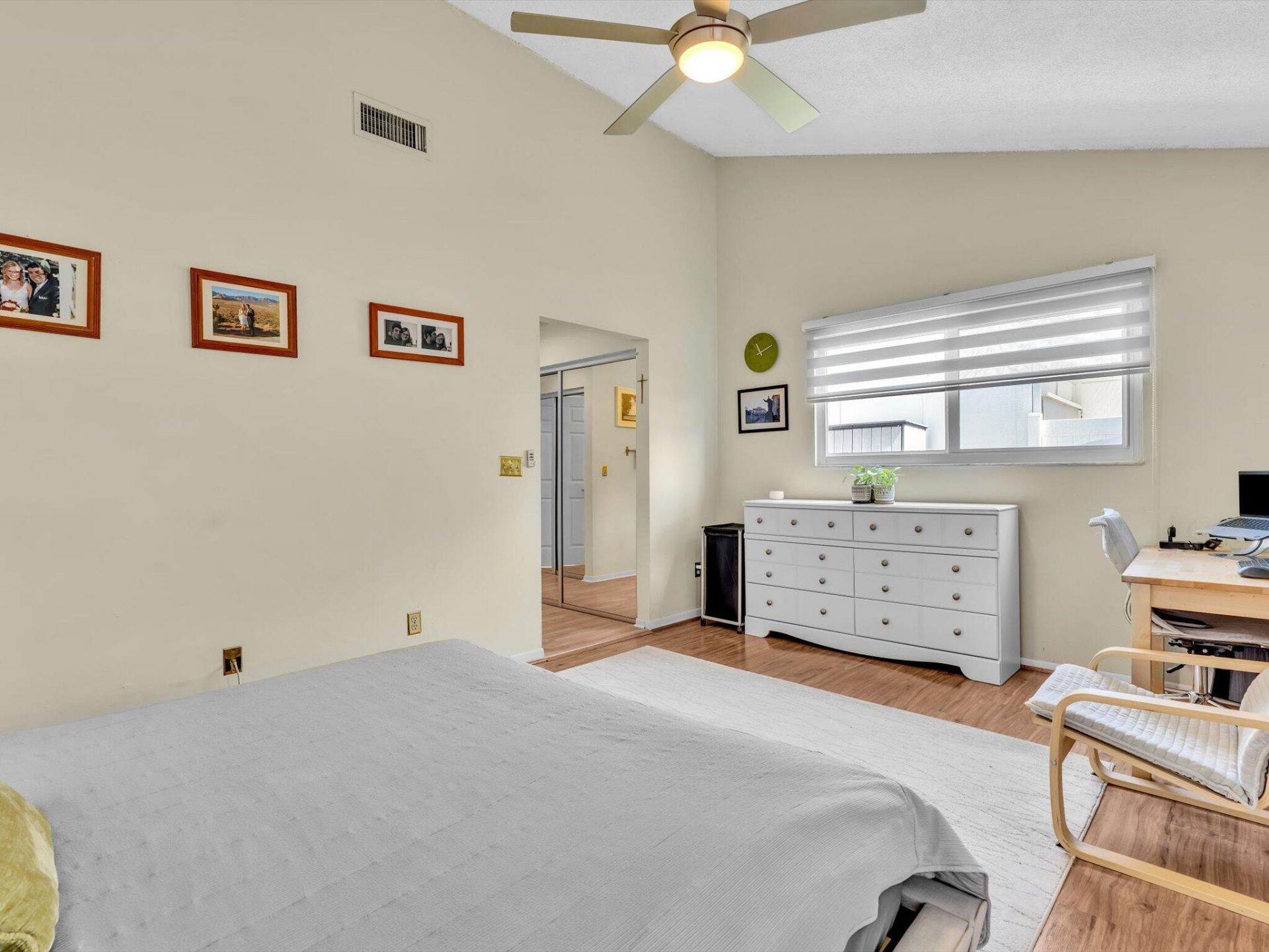8 Hawthorne Lane, Boynton Beach, FL 33426 Photo