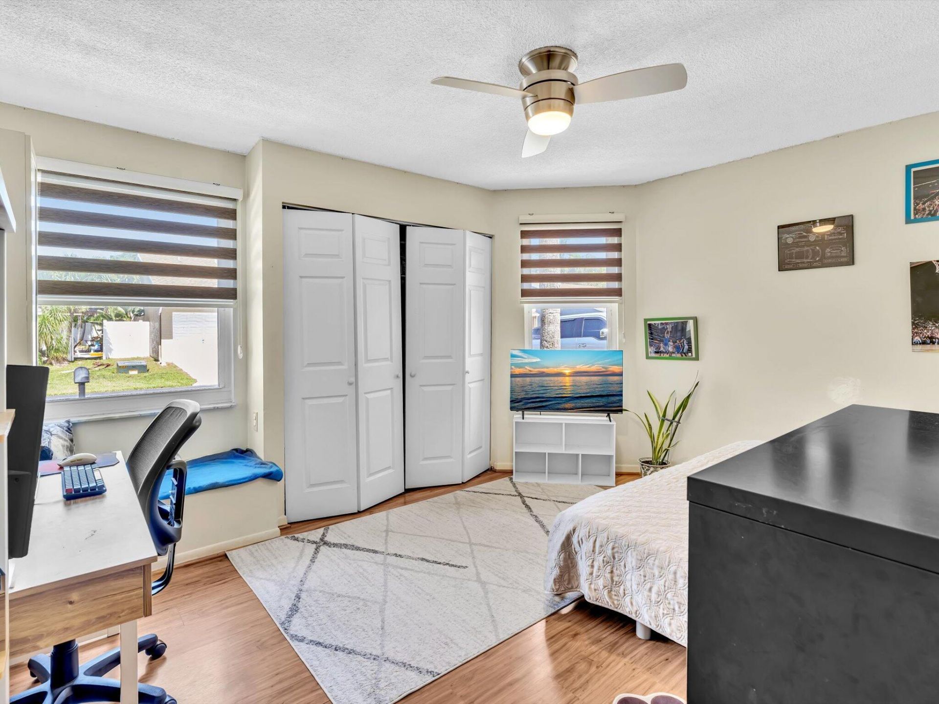8 Hawthorne Lane, Boynton Beach, FL 33426 Photo