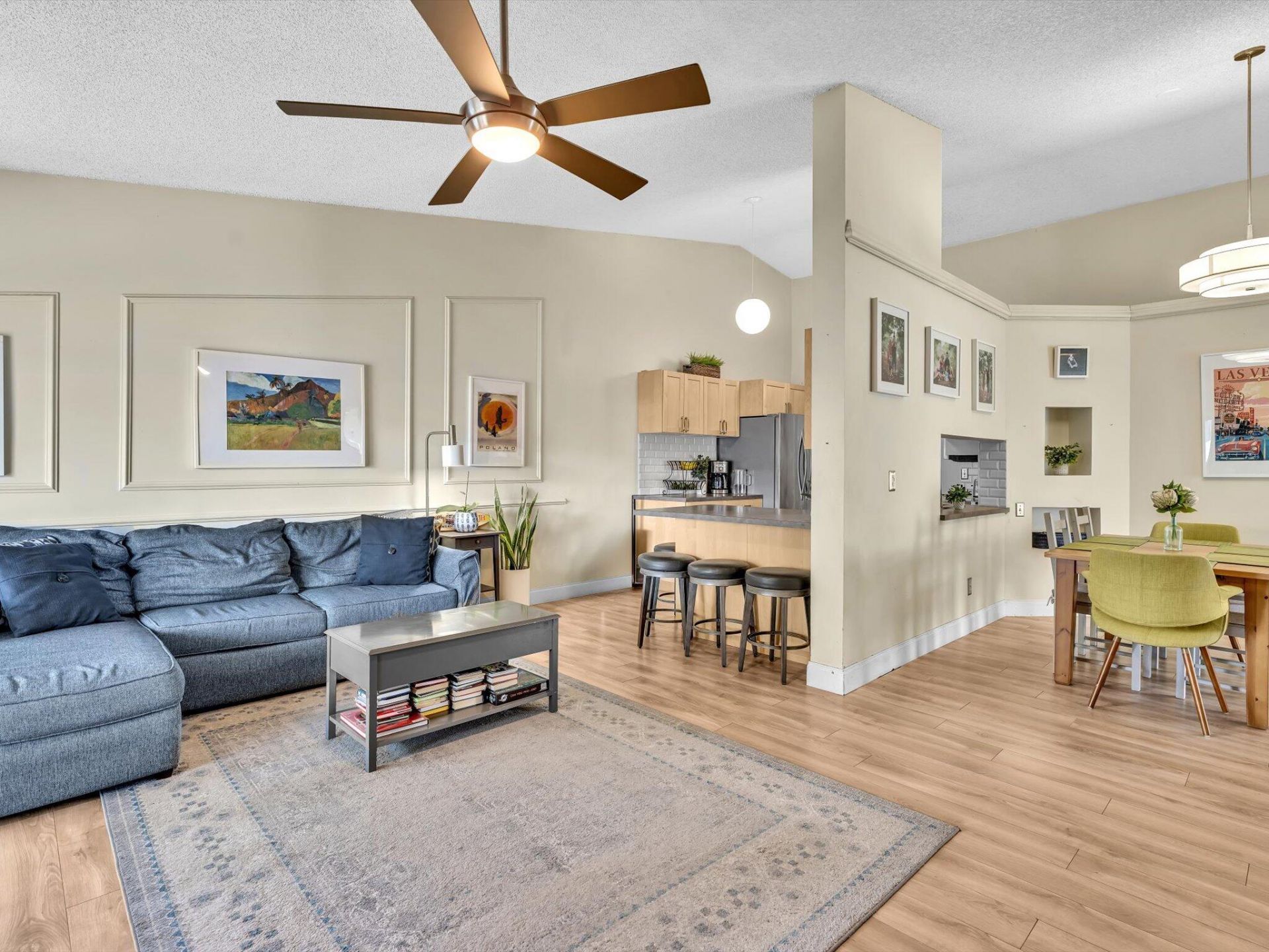 8 Hawthorne Lane, Boynton Beach, FL 33426 Photo