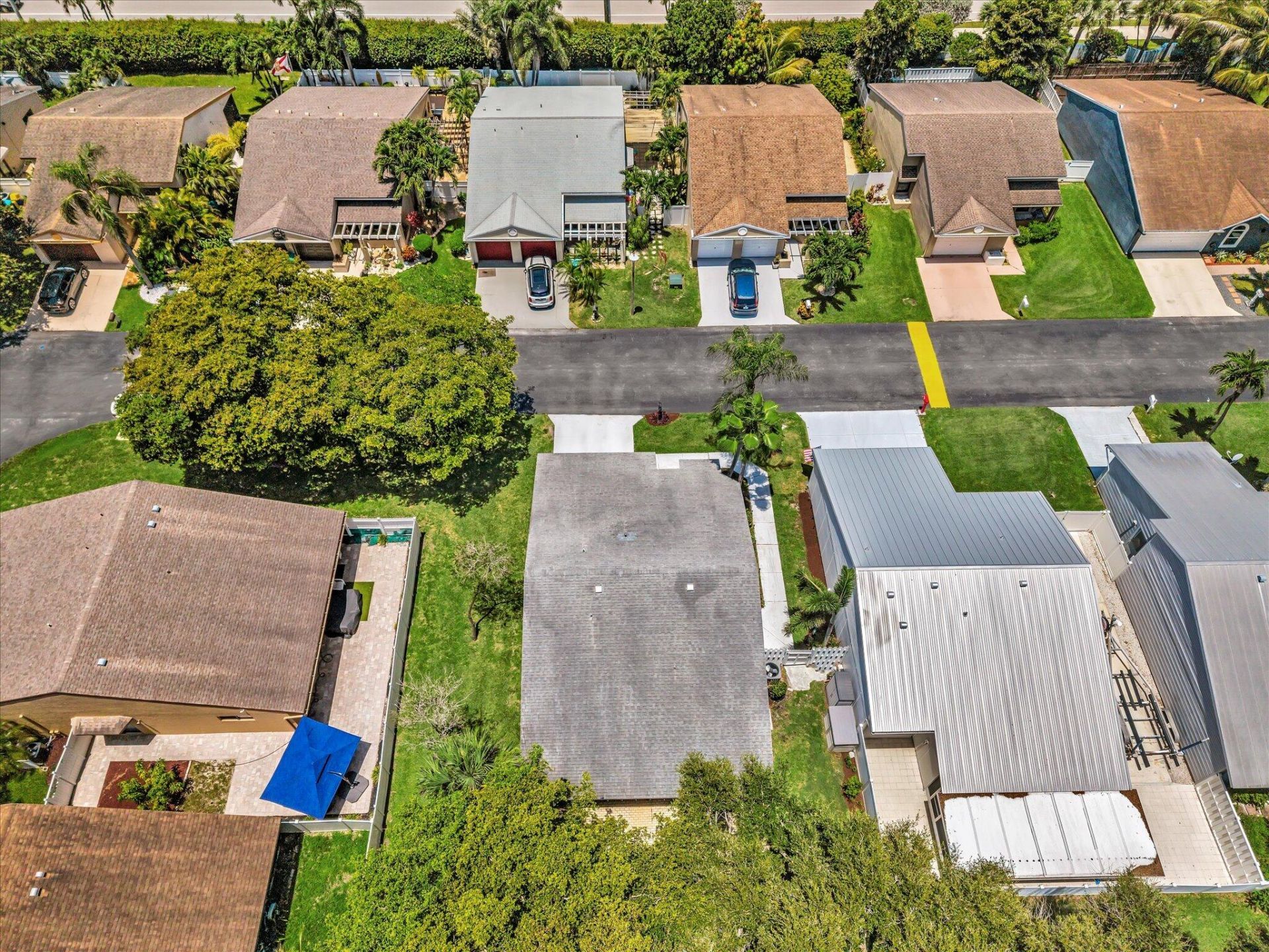 8 Hawthorne Lane, Boynton Beach, FL 33426 Photo