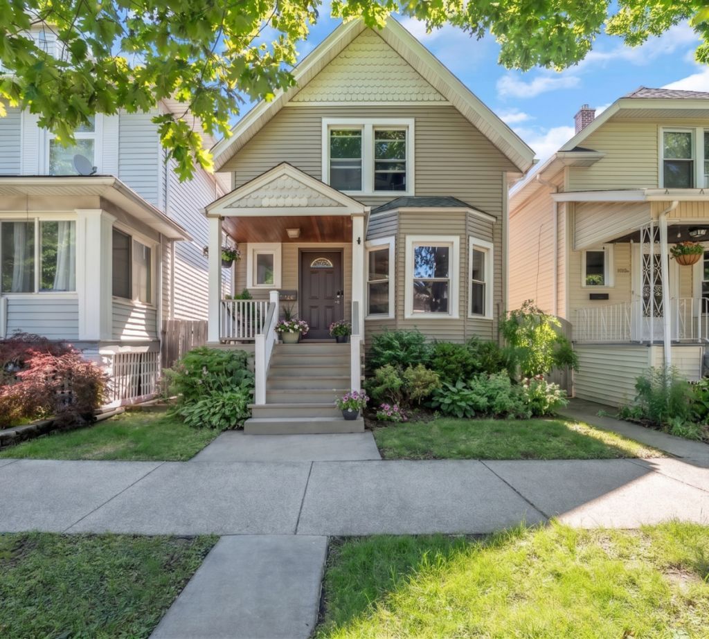 524 Highland Avenue , Oak Park, IL 60304
