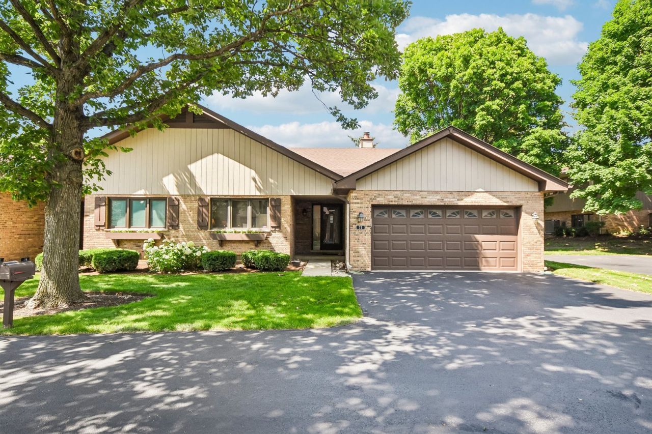 79 Castle Rock Lane , Bloomingdale, IL 60108