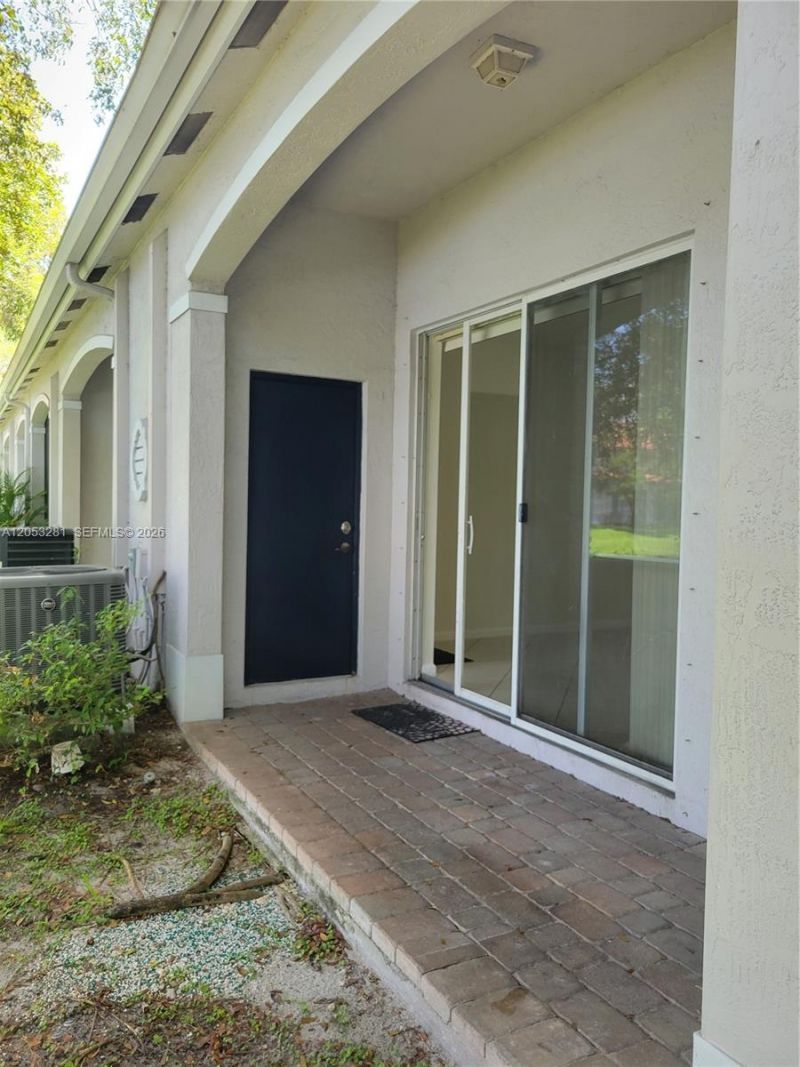 2578 SW 82 Av , Unit 101, Miramar, FL 33025 Photo