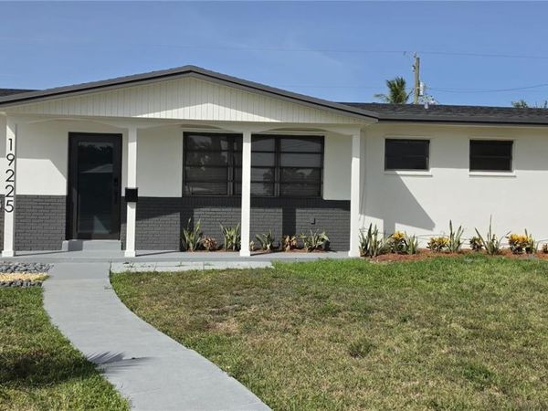 19225 Franjo Rd, Cutler Bay, FL 33157
