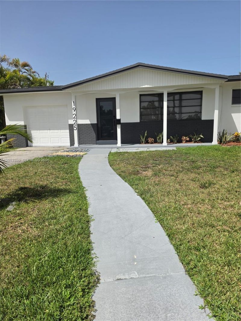 19225 Franjo Rd, Cutler Bay, FL 33157 Photo