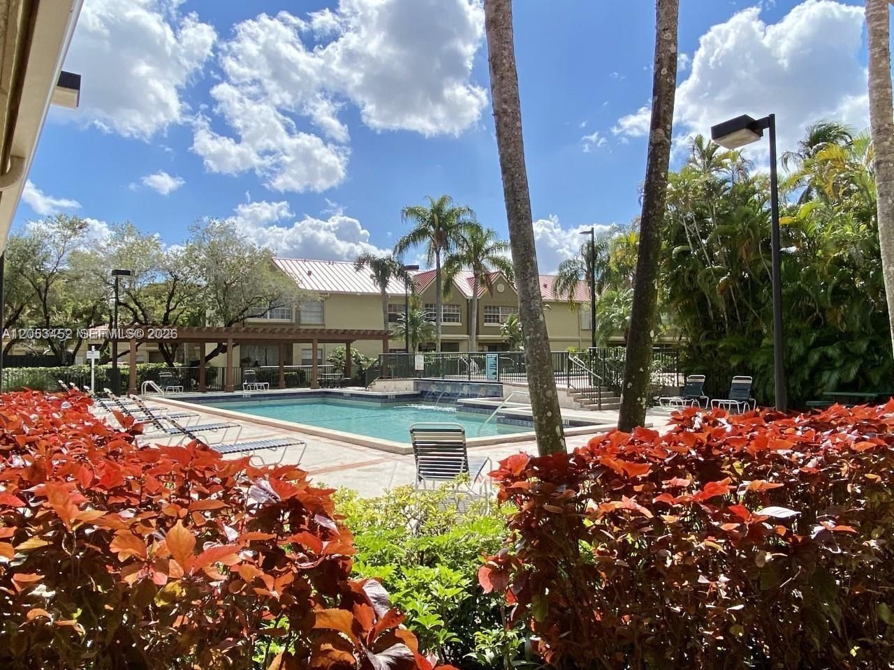18314 NW 68th Ave , Unit K, Hialeah, FL 33015 Photo