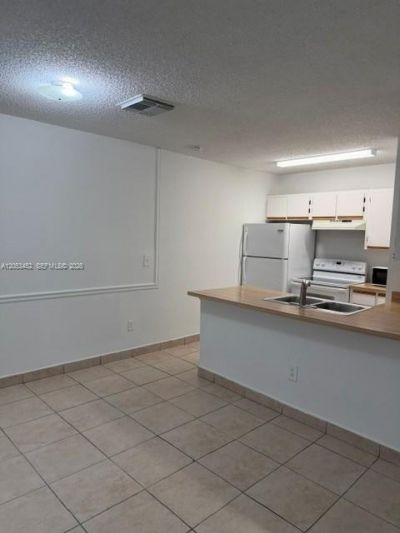 18314 NW 68th Ave , Unit K, Hialeah, FL 33015 Photo