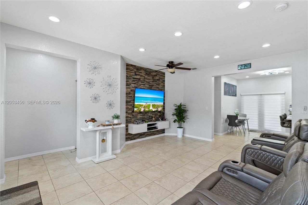 25501 SW 132nd Ave , Homestead, FL 33032 Photo