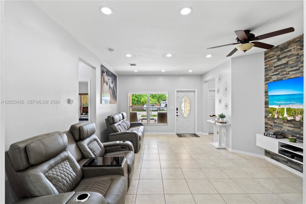 25501 SW 132nd Ave , Homestead, FL 33032 Photo