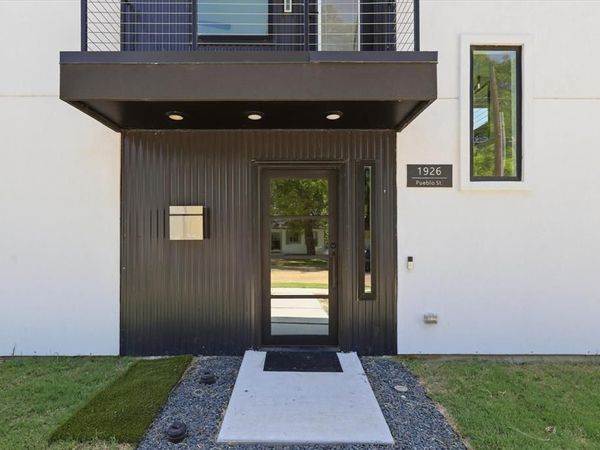 1926 Pueblo Street, Dallas, TX 75212