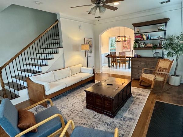 1953 Owasso Street , Fort Worth, TX 76107