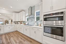 1038 Graybill Lane photo 4