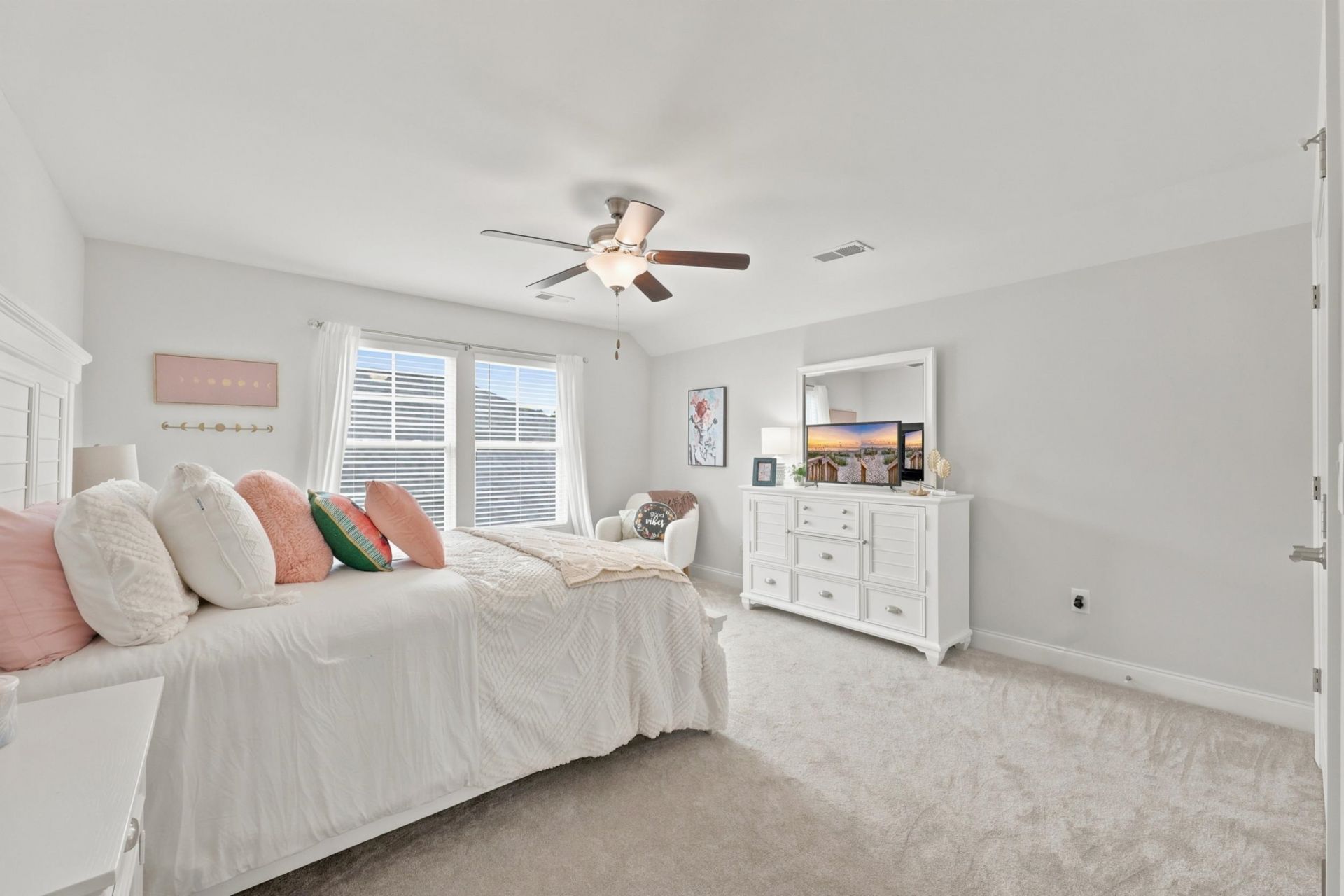 1038 Graybill Lane Photo 38