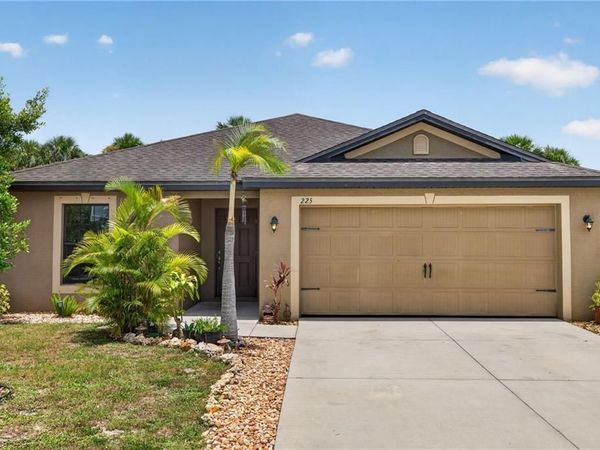 225 Shadow Lakes DR, LEHIGH ACRES, FL 33974