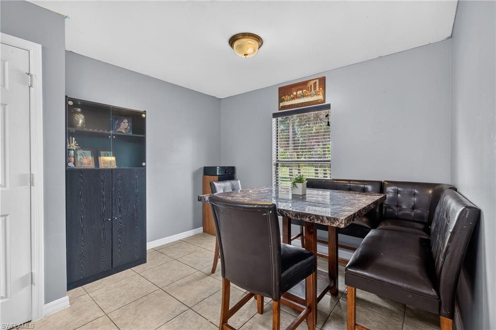 225 Shadow Lakes Dr, Lehigh Acres, FL 33974 Photo
