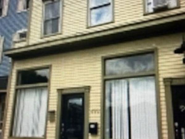499 S Main St, Phillipsburg, NJ 08865