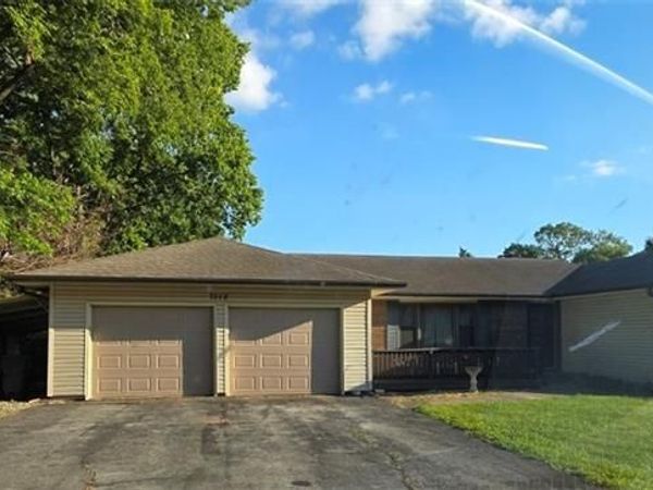 7515 High Drive, Pleasant Valley, MO 64068