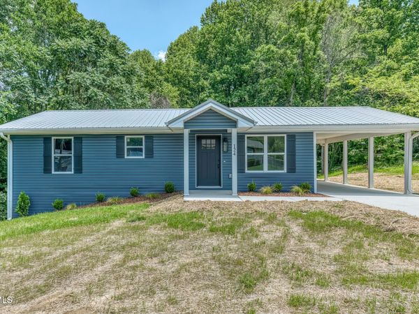124 Hilo Drive, Johnson City, TN 37604