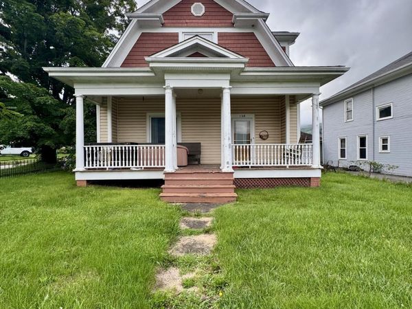 128 North Elm Avenue, Erwin, TN 37650