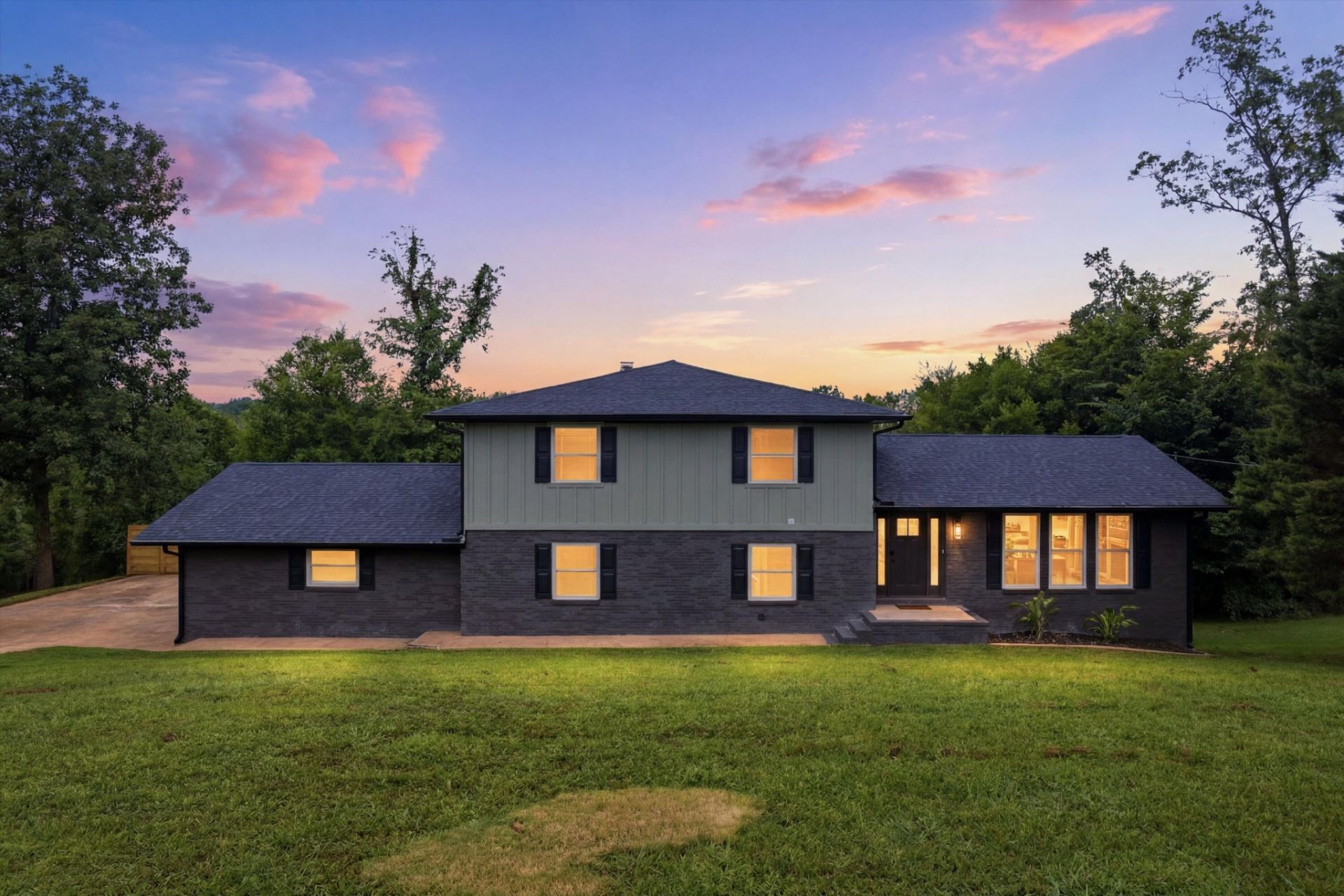 8178 Savannah Hills Drive, Ooltewah, TN 37363 Main Photo