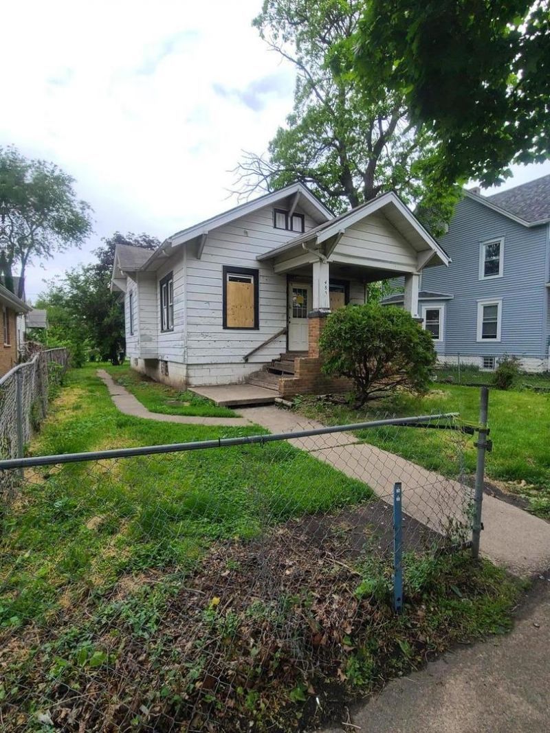 485 S Rosewood Avenue , Kankakee, IL 60901