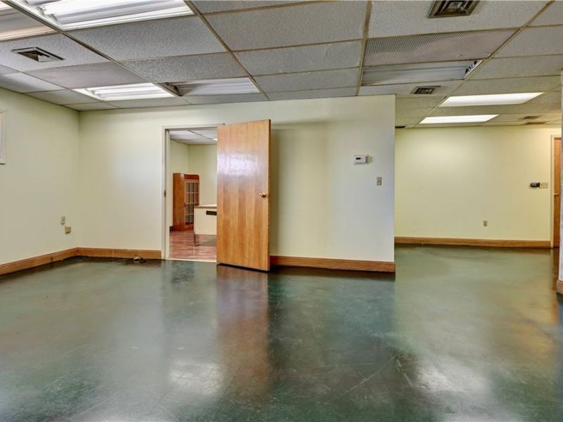 96 E Miller Avenue, Akron, OH 44301 Photo 13
