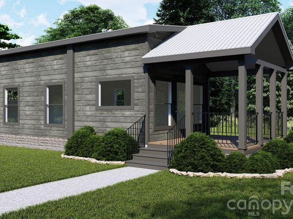 #132 Blue Hill Parkway , Marion, NC 28752