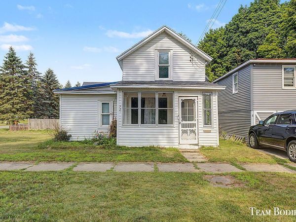 721 Pearl Street, Belding, MI 48809