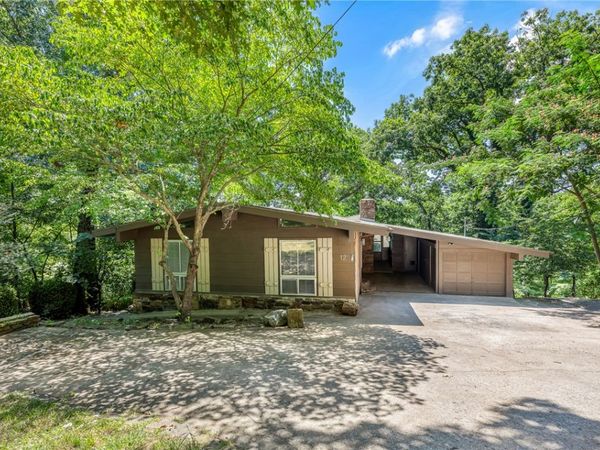 12 Deane Circle , Bella Vista, AR 72715