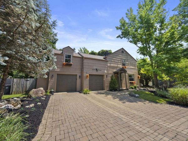 1940 Riverside Drive, Upper Arlington, OH 43221