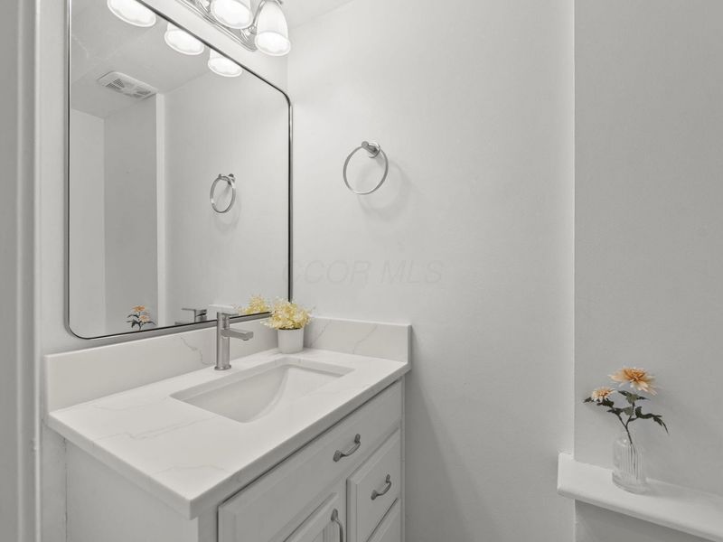 1940 Riverside Drive, Upper Arlington, OH 43221 Photo 13