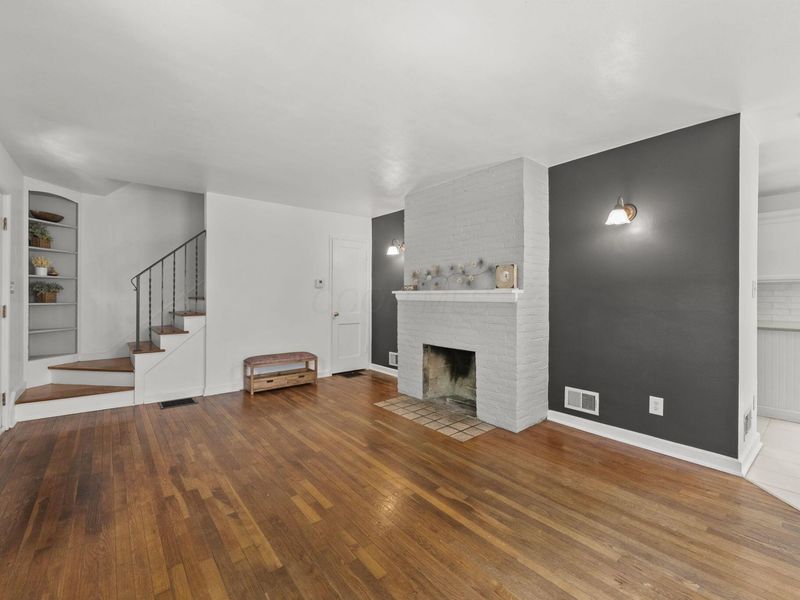 1940 Riverside Drive, Upper Arlington, OH 43221 Photo 4