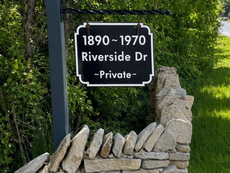 1940 Riverside Drive, Upper Arlington, OH 43221 Photo 45