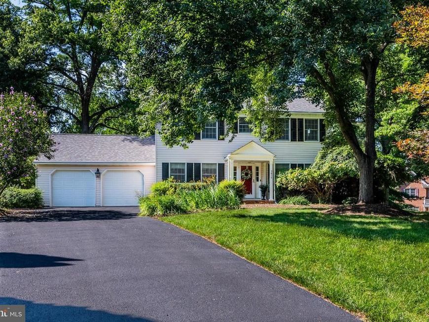 3672 Meadowvale Road, Ellicott City, MD 21042 Main Photo
