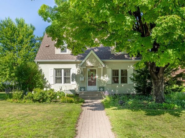 1325 10th Avenue N, Saint Cloud, MN 56303