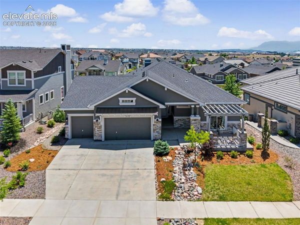1955 Walnut Creek Court, Colorado Springs, CO 80921