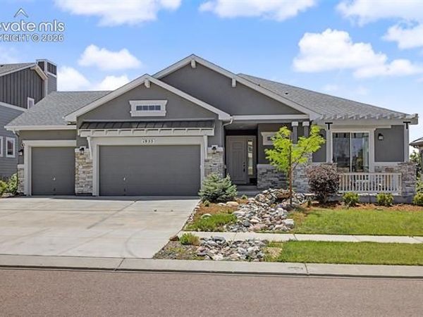 1955 Walnut Creek Court, Colorado Springs, CO 80921