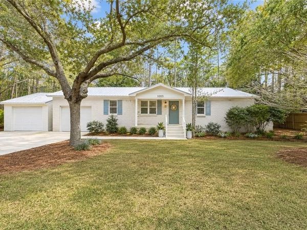 1003 Monberaut Place, Dauphin Island, AL 36528