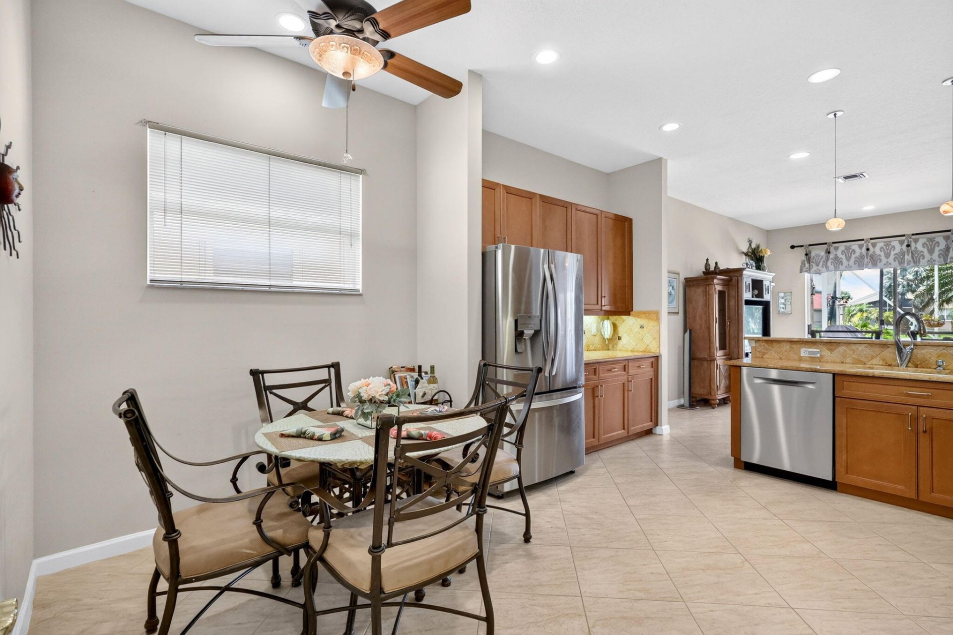 347 NW Shoreview Drive, Port Saint Lucie, FL 34986 Photo