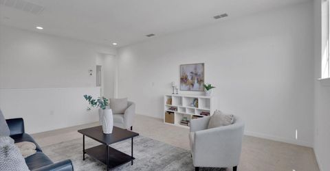 17562 Graceada Ln, Lathrop, CA 95330 Photo