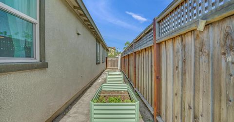17562 Graceada Ln, Lathrop, CA 95330 Photo